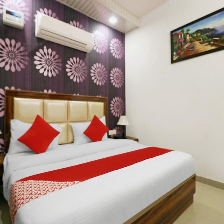 Hotel O Sangeet Faridabad Eksteriør billede